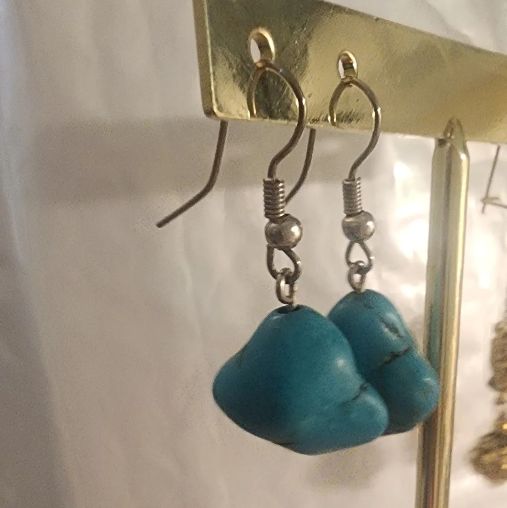Elegant Turquoise Drop Earrings‎